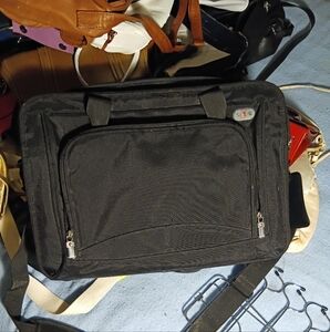 Swiss gear briefcase